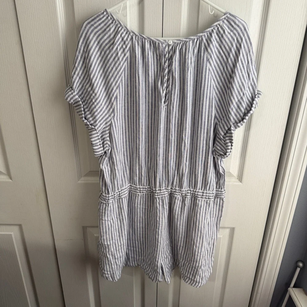 Universal Thread linen blend striped romper size XL - Picture 7 of 7